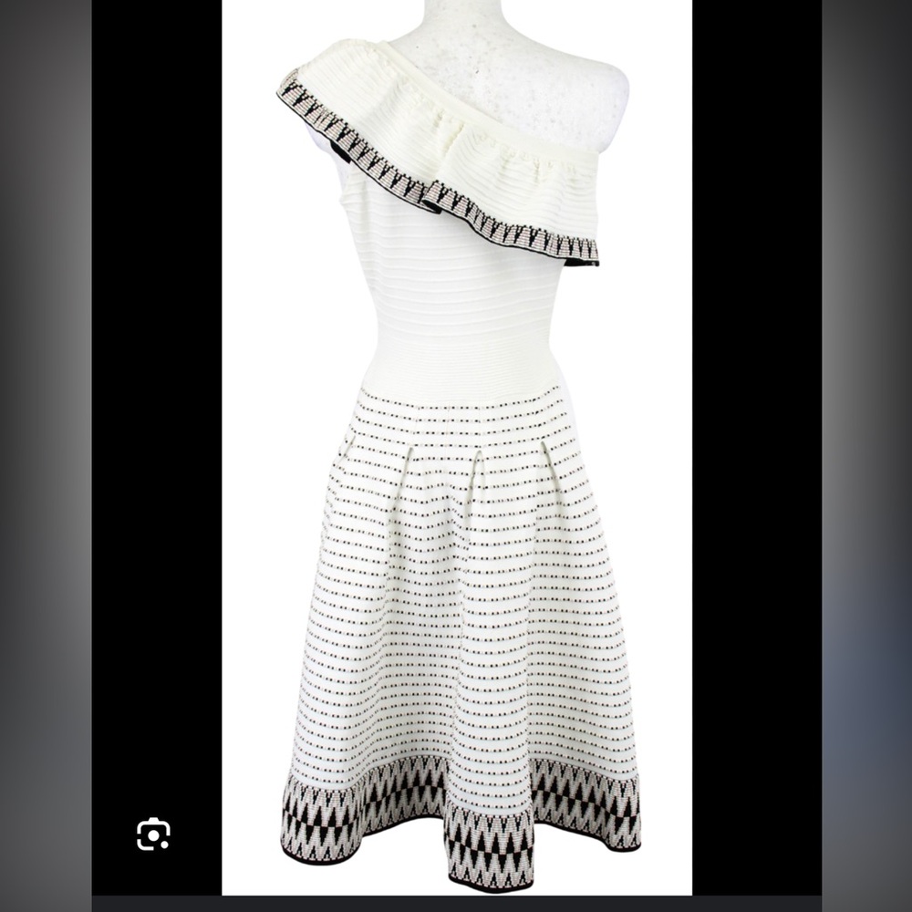 Maje knit elegant  Off-Shoulder White Dress
